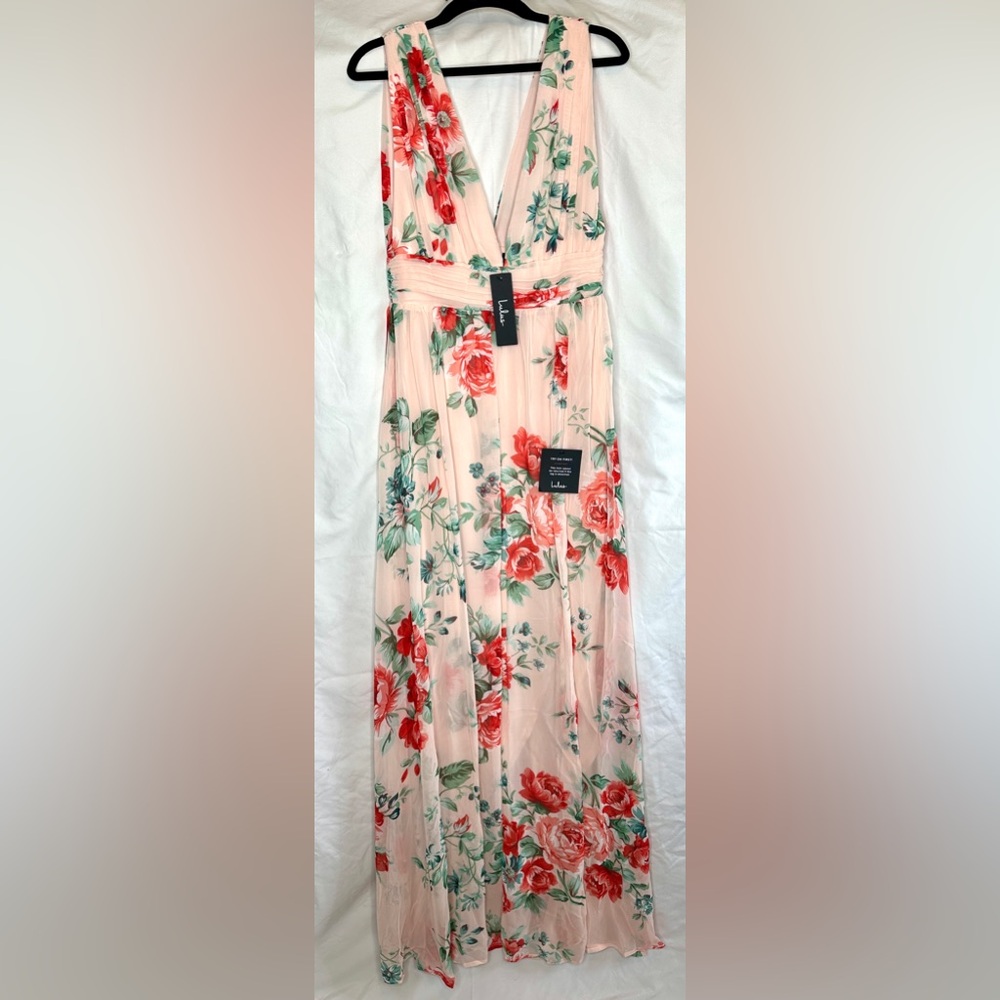 Lulu’s Flowy Floral Dress Size Small NWT